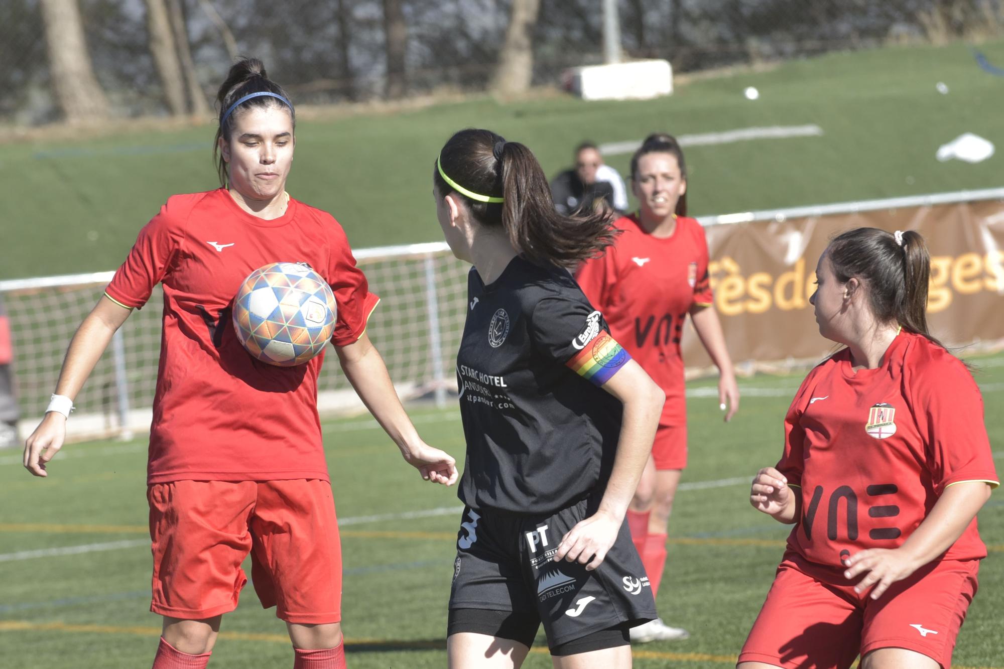 Les millors imatges del duel entre el FC Pirinaica i el FC Pirineus de la Seu d'Urgell