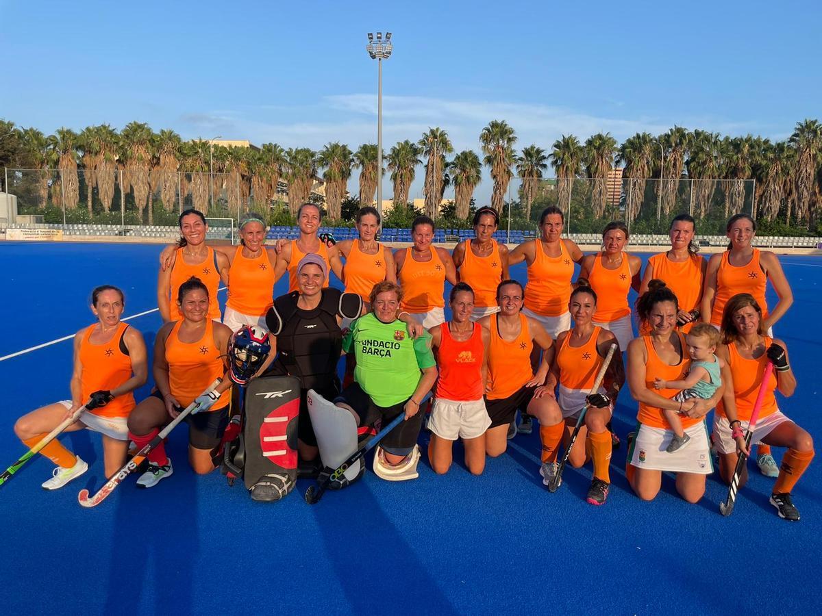 En la categoría femenina, los equipos participantes serán: Madrid Ladies, Club de Campo, Trident Cat, CH Chiclana, Juvenil A, Costa Cantábrica, JAB y Comunidad Valenciana.