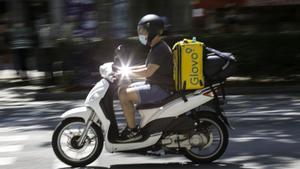 La fiscalia s’alinea amb Glovo i exclou ‘riders’ personats com a acusació