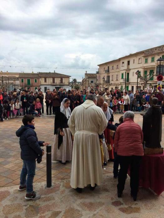 Las imágenes de las Beneïdes de Sant Antoni en la Part Forana