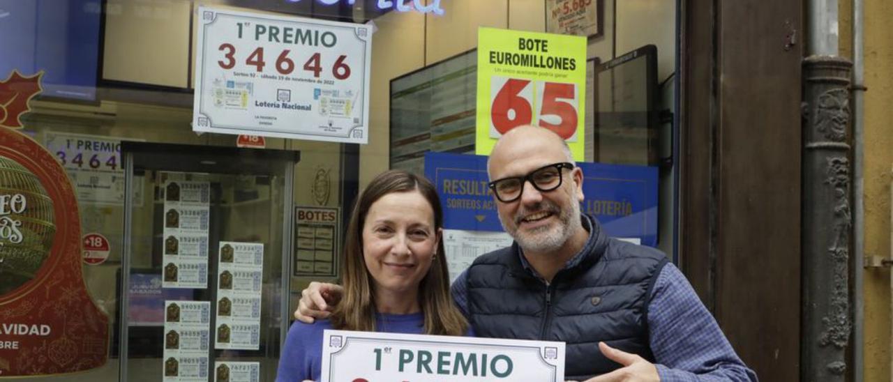 Susana González y Víctor Gión, en Oviedo.