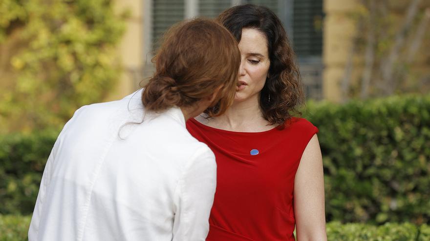 Isabel Díaz Ayuso y Mónica García se enfrentan a su llegada a la ...