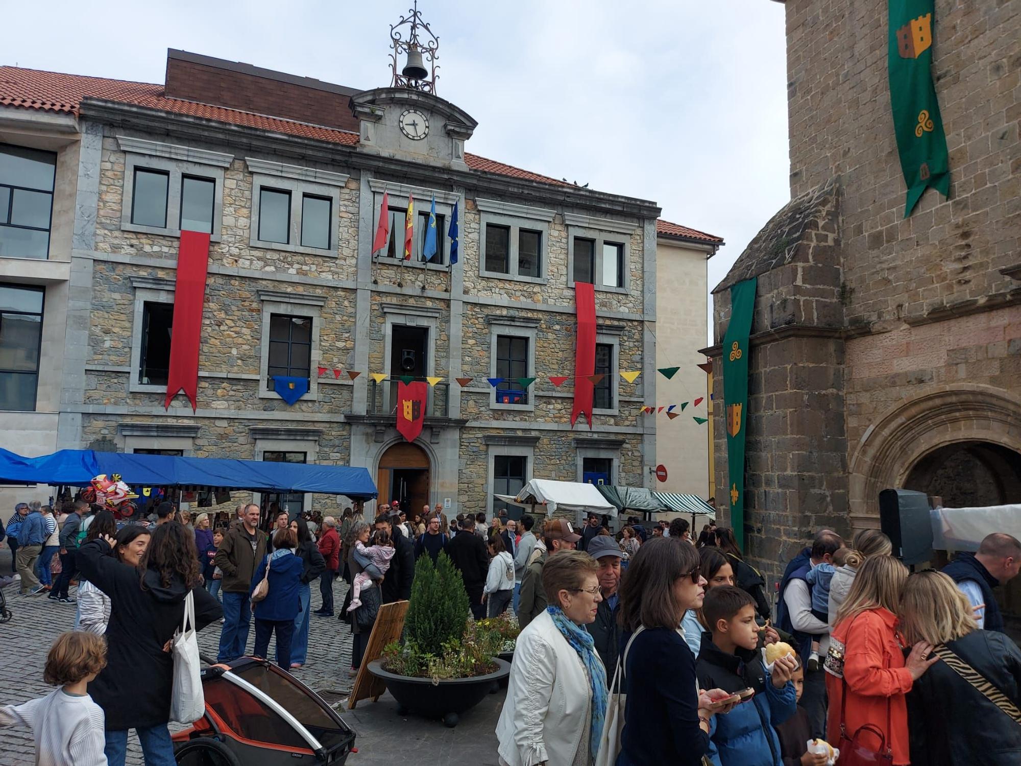 En imágenes: Domingo de lleno en la Feria Medieval de Salas
