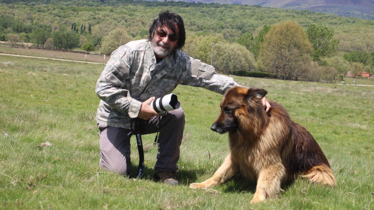 Amando Crespo González, cámara profesional, director de fotografía y creador de la página