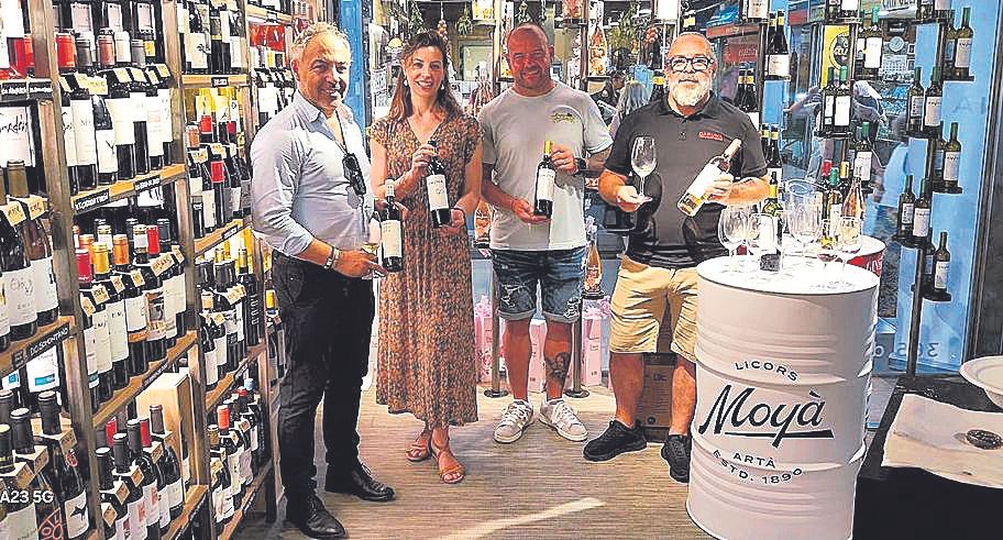 14 Jaime Gispert, Paloma Moro, David Ruiz y Ariel Bazn..jpg