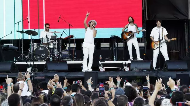 Coti y Miriam Rodríguez descorchan el Galicia Fest en Vigo