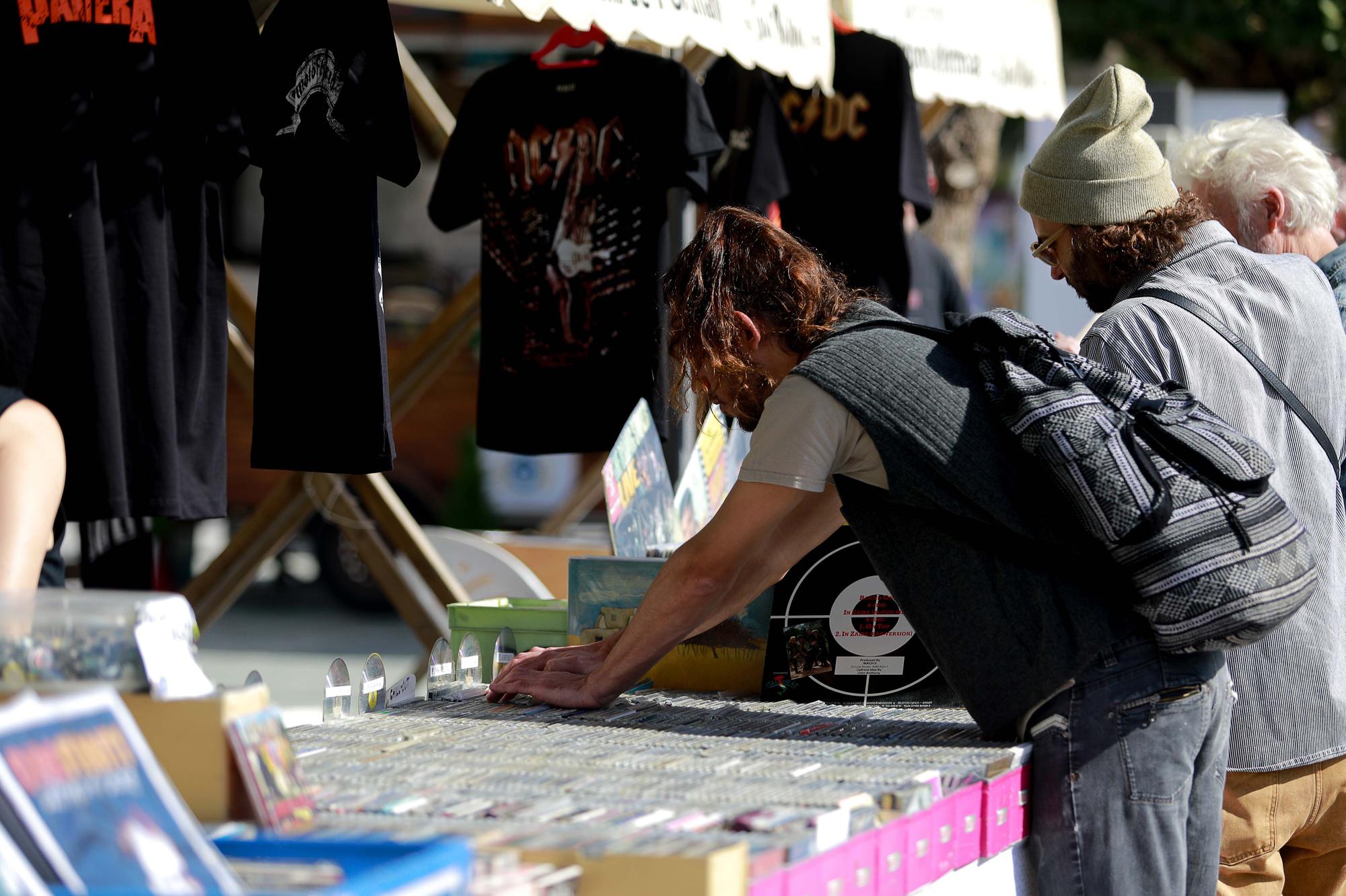 Galería de la feria del Disc celebrada en Sant Antoni, en Ibiza