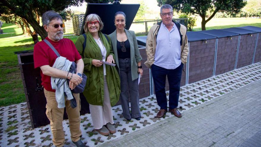 A Coruña estrena tres composteros comunitarios | LA OPINIÓN