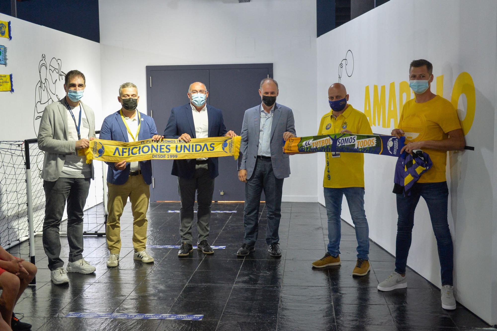 Exposición 'Amarillo. Un recorrido por la equipación de la UD Las Palmas'