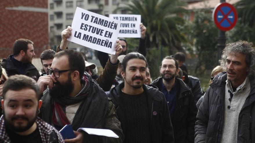 Andrés Llavona durante una concentración en &quot;la Madreña&quot;.