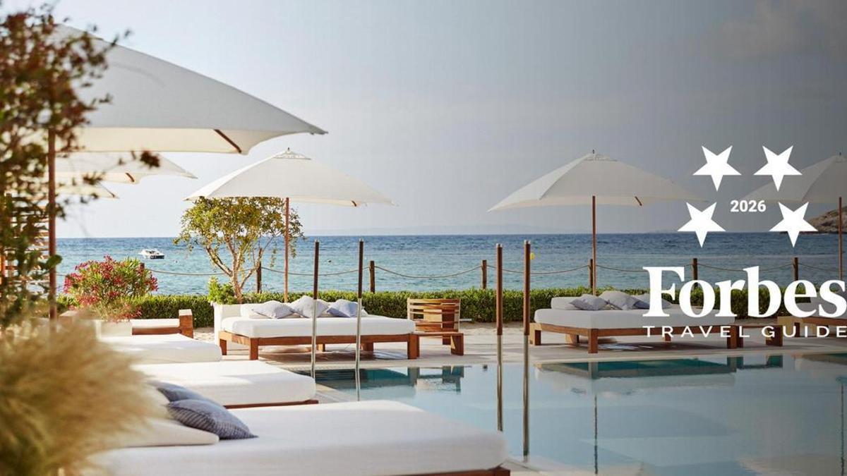 Nobu Ibiza Bay conserva su prestigiosa calificación de Cuatro Estrellas este 2026.
