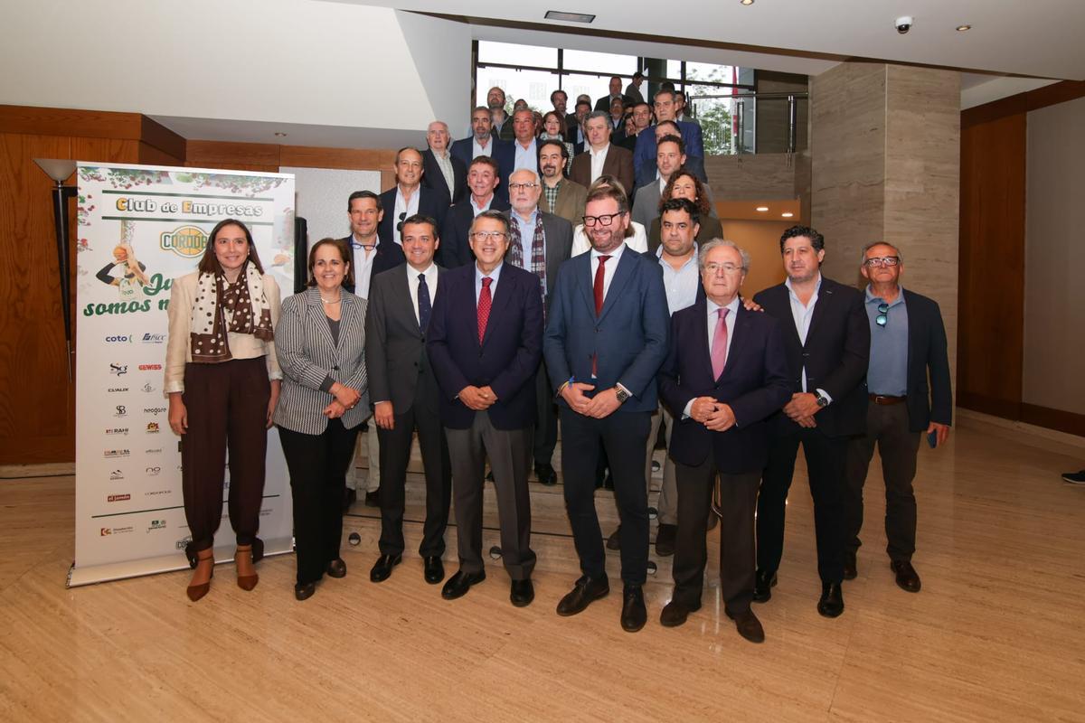 Empresarios y autoridades, en la nueva jornada del Club de Empresas del Coto Córdoba.
