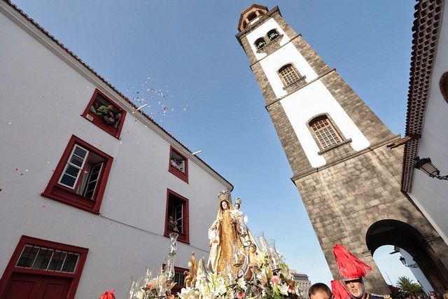 Embarcación de la Virgen del Carmen en el Puerto de Santa Cruz de Tenerife, julio 2022