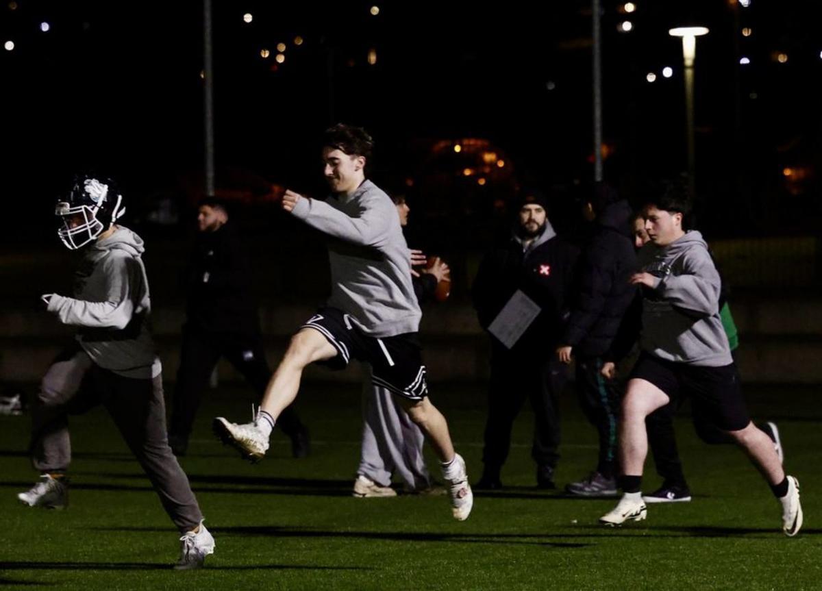 Un momento del último entrenamiento de los Mariners. | MARCOS LEÓN