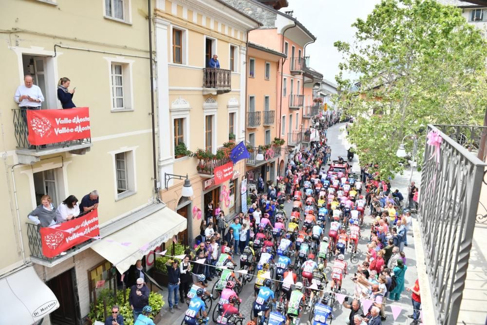 Las imágenes de la decimocuarta etapa del Giro de Italia.