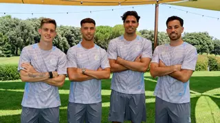 Edu Expósito se une a la capitanía perica: "Sé lo que representa el 21 aquí"