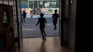 Un centenar de familias denuncian la "radicalización religiosa" de la nueva dirección en una escuela de Terrassa