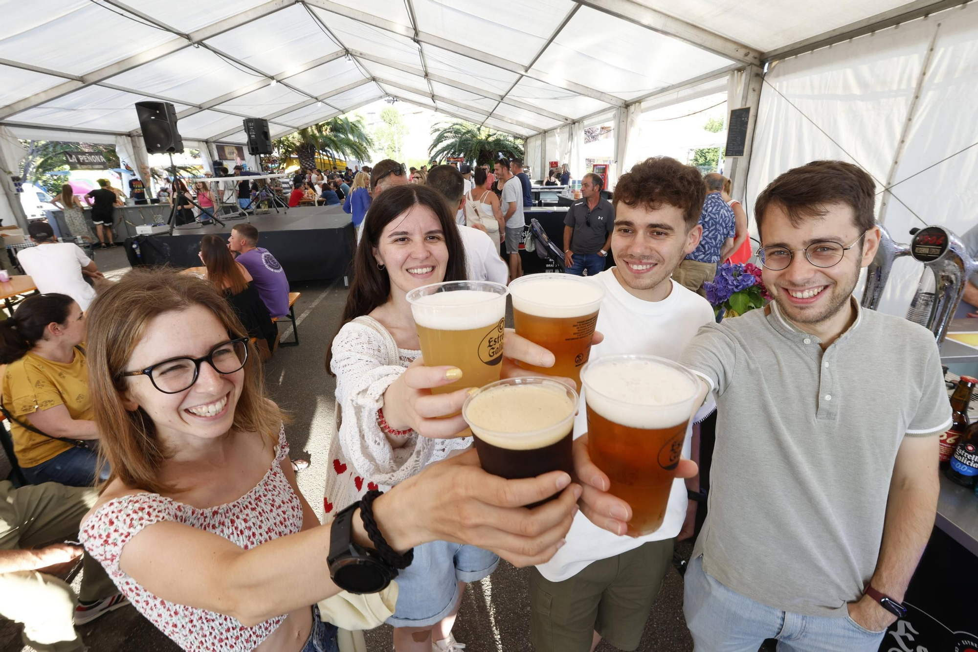 EN IMÁGENES: Así fue la inauguración del Festival de la Cerveza de Castrillón