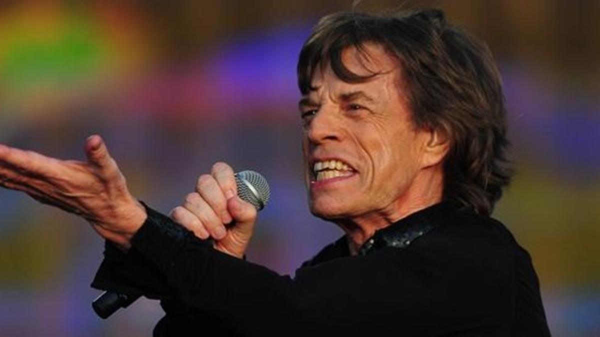 tcendrosenglish singer mick jagger performs with the rolli130725104423