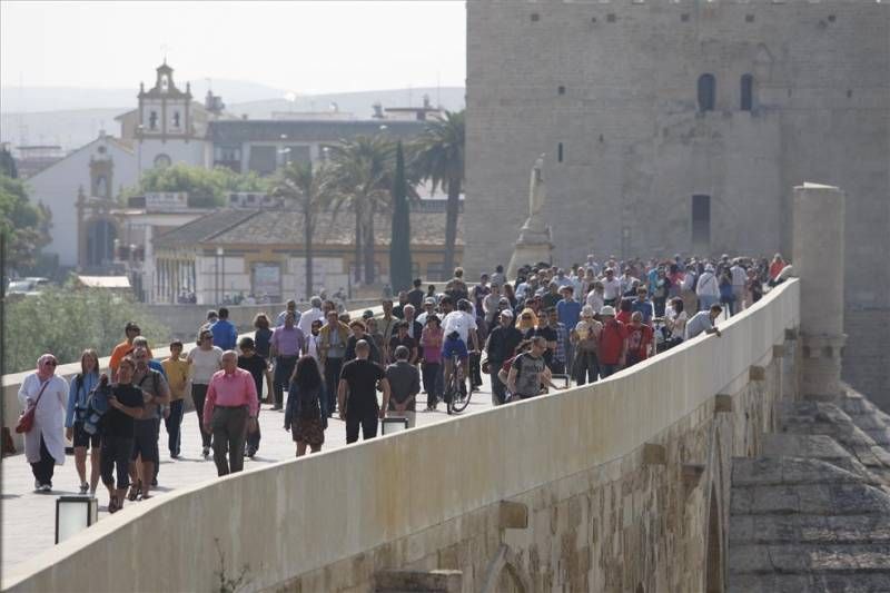 Los turistas invaden Córdoba en Semana Santa