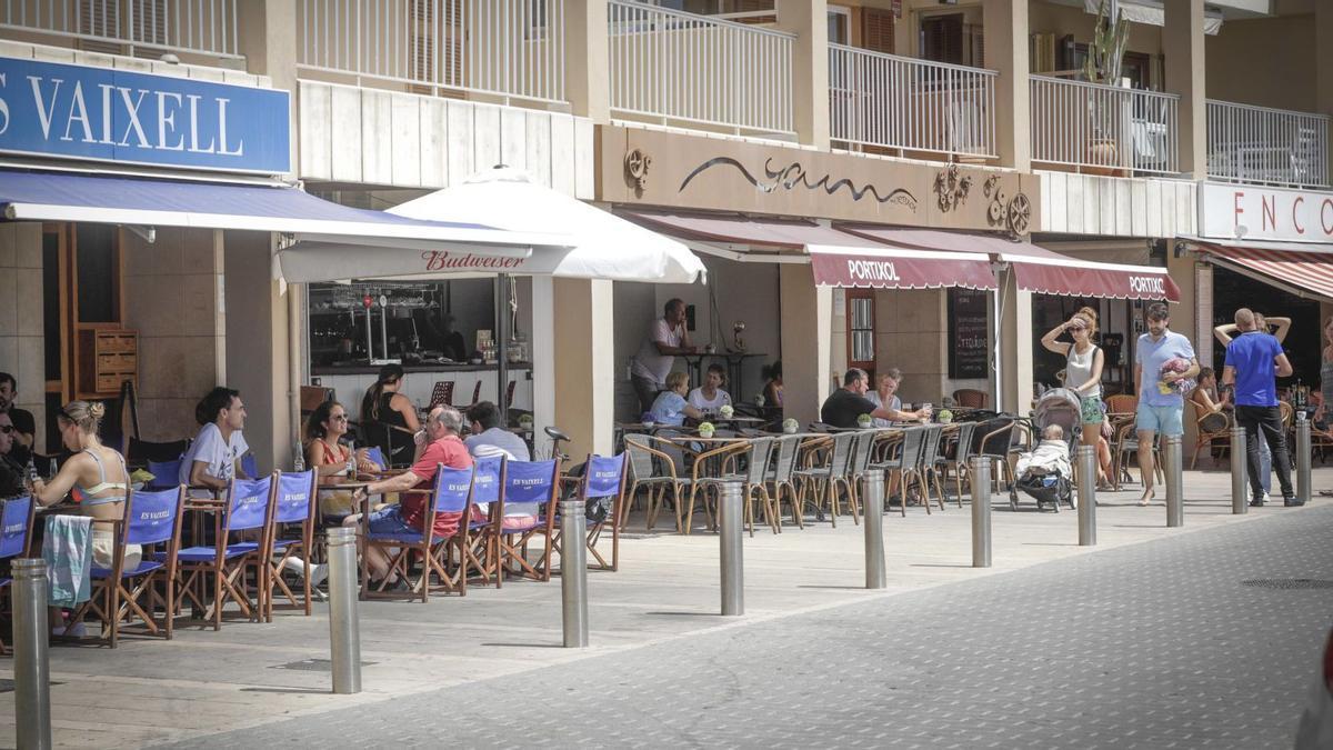 Teures Bier: Bars und Cafés in Portixol