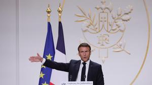 El presidente de Francia, Emmanuel Macron, durante una intervención ante los embajadores franceses.