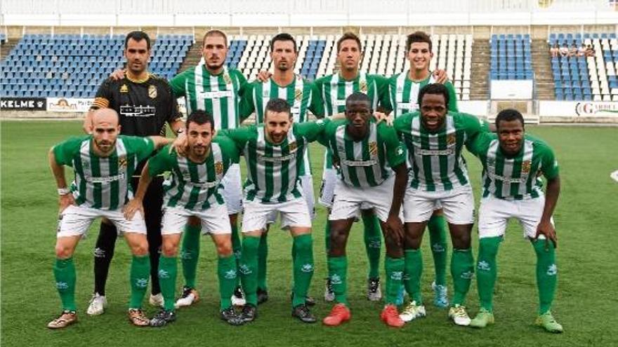 L&#039;onze titular de La Jonquera que va enfrontar-se ara fa unes setmanes al Figueres a Vilatenim.