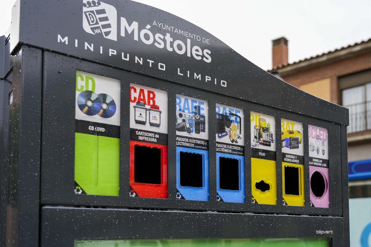 Mini punto limpio en Móstoles