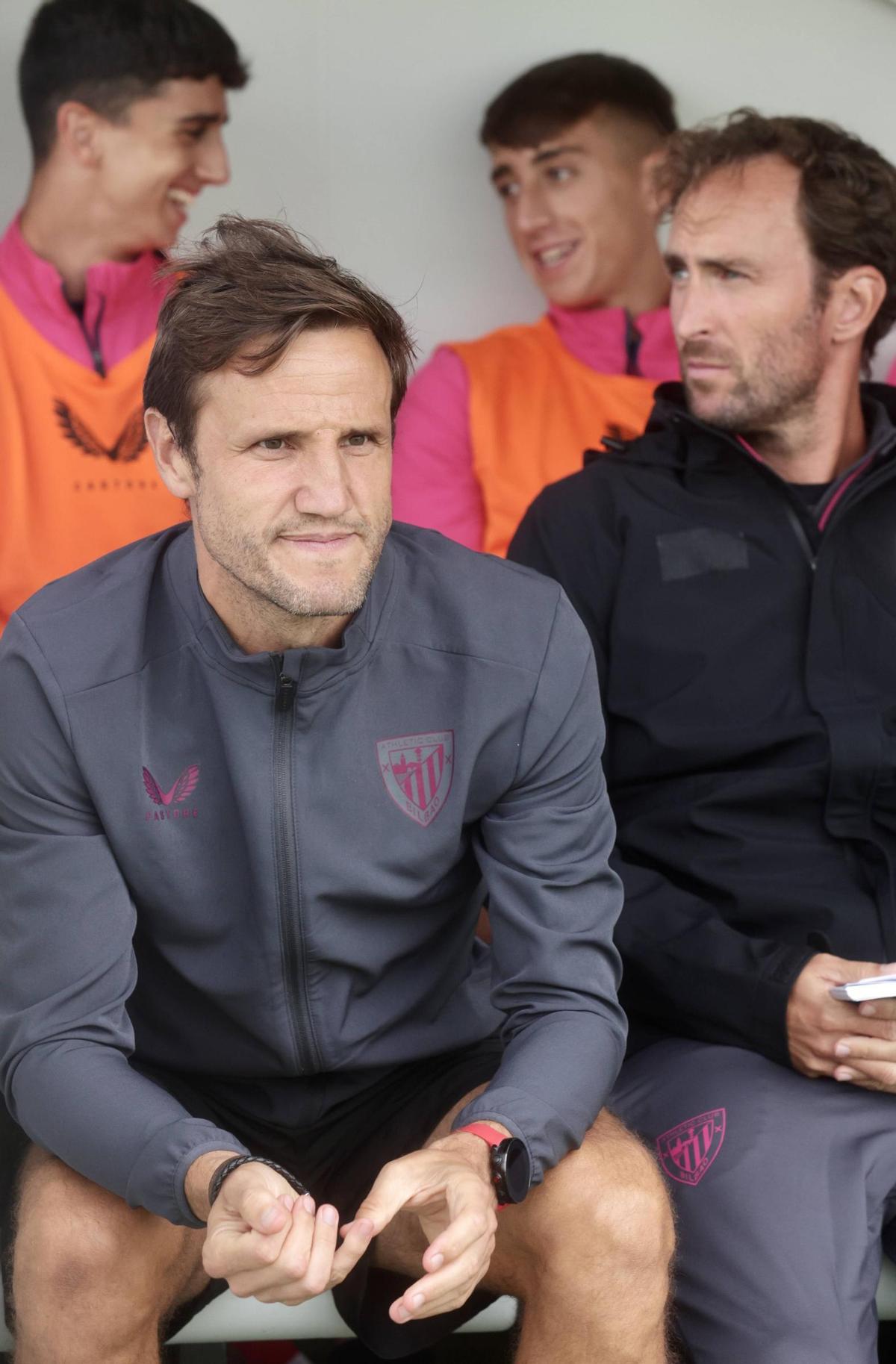 En imágenes: así ha sido la derrota del Avilés ante el Bilbao Athletic ...