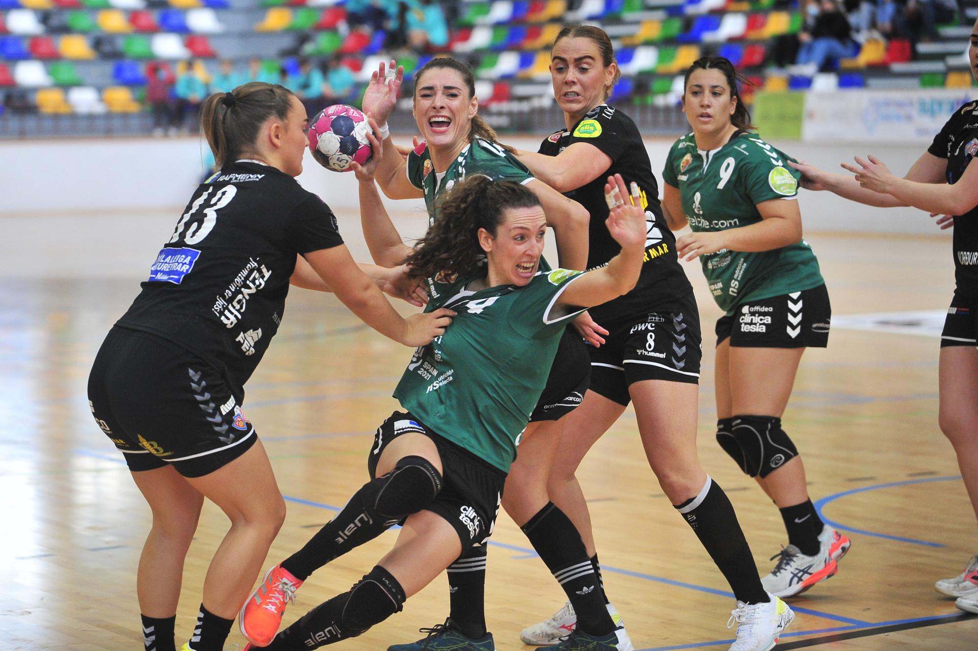 Nicole Morales encarrila el pase del CBM Elche (18-22)