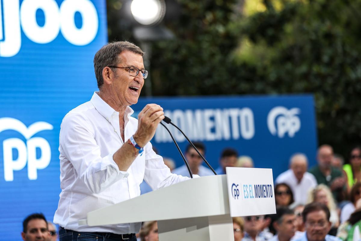 Feijóo rebutja la confrontació i promet ser el «president dels catalans»