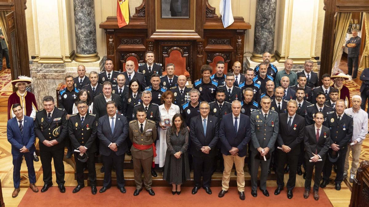 Acto de celebración del Día de la Policía Local en el Ayuntamiento de A Coruña