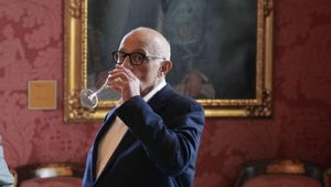 Copes i una conga a l’oficina