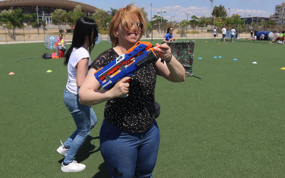 Búscate en las fotos de la VI Fiesta del Deporte de Málaga