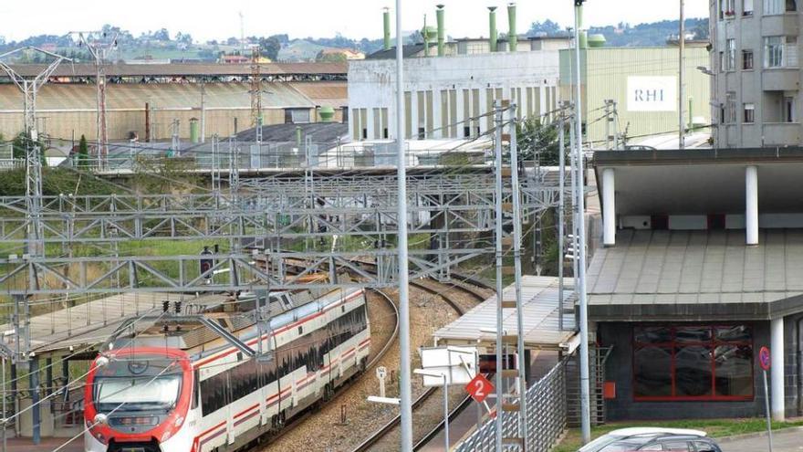 La estación de Renfe de Lugones.