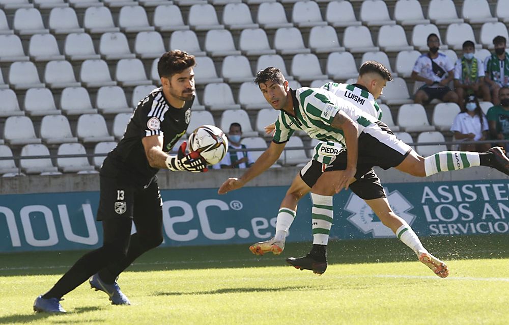 Las imágenes del Córdoba CF-UD San Fernando