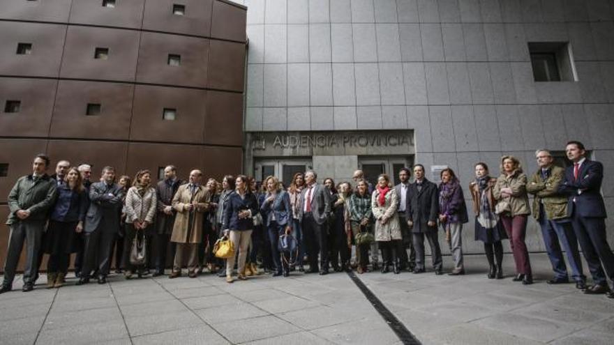 Jueces y fiscales asturianos secundan el paro