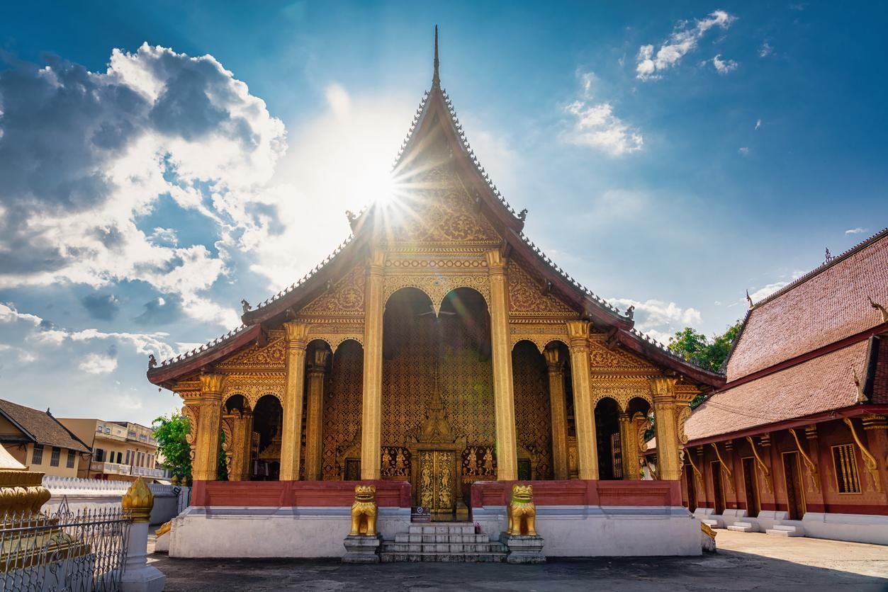 Templo Wat Sensoukharam, en Laos.