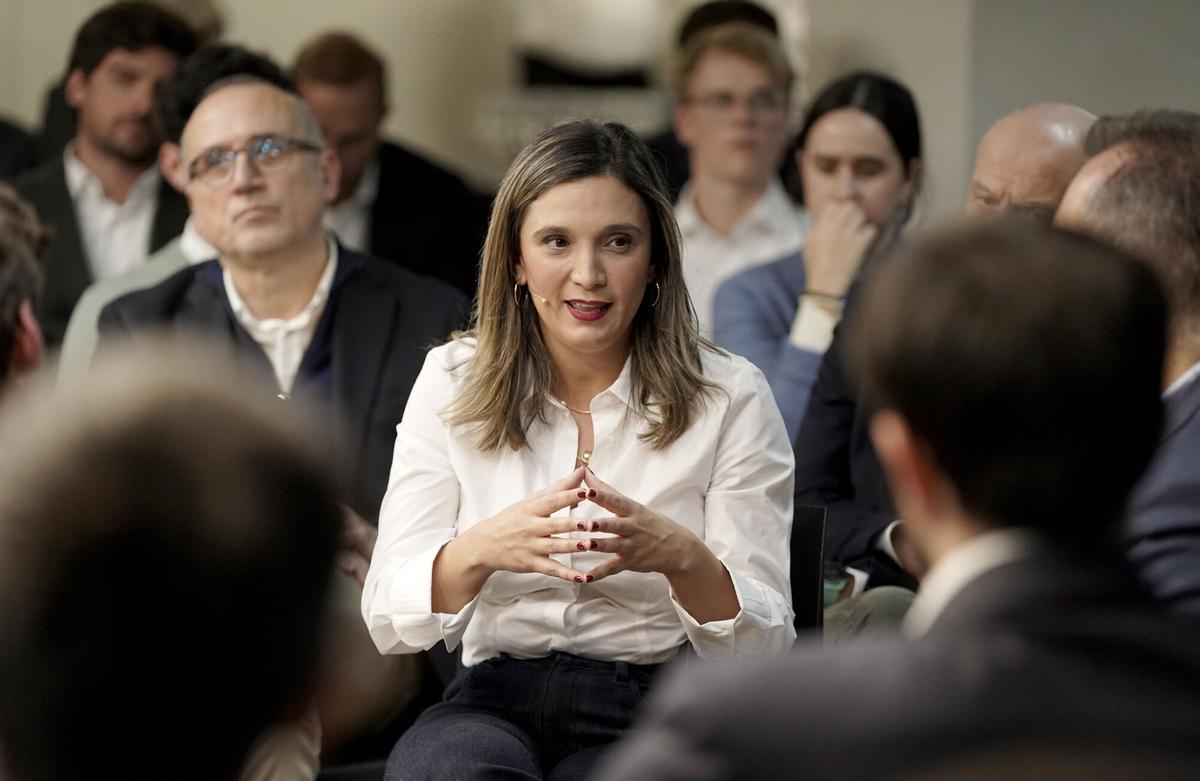 Madrid. 06.11. Evento Diálogos (im)posibles en el que han participado María Márquez, portavoz del PSOE en el Parlamento de Andalucía, Juan Carlos Caballero, portavoz del PP en el Ayuntamiento de Valencia, Albert Sáez, director de El Periódico, y Nacho Corredor, socio y vicepresidente de beBartlet.
