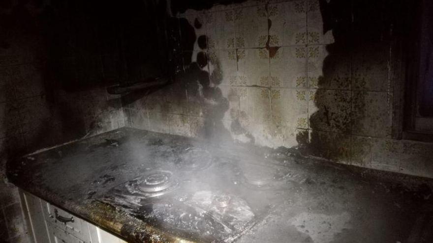 Incendio en una vivienda en Torralba de los Sisones