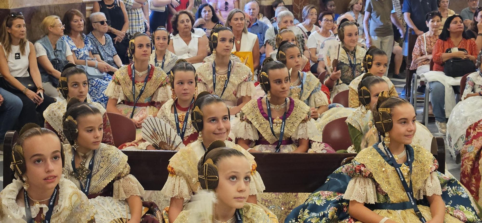 El centro de València recibe a las candidatas a Fallera Mayor Infantil 2025