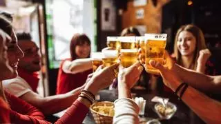 TEST | Si bebes esta cantidad de cerveza al día podrías ser una persona alcohólica