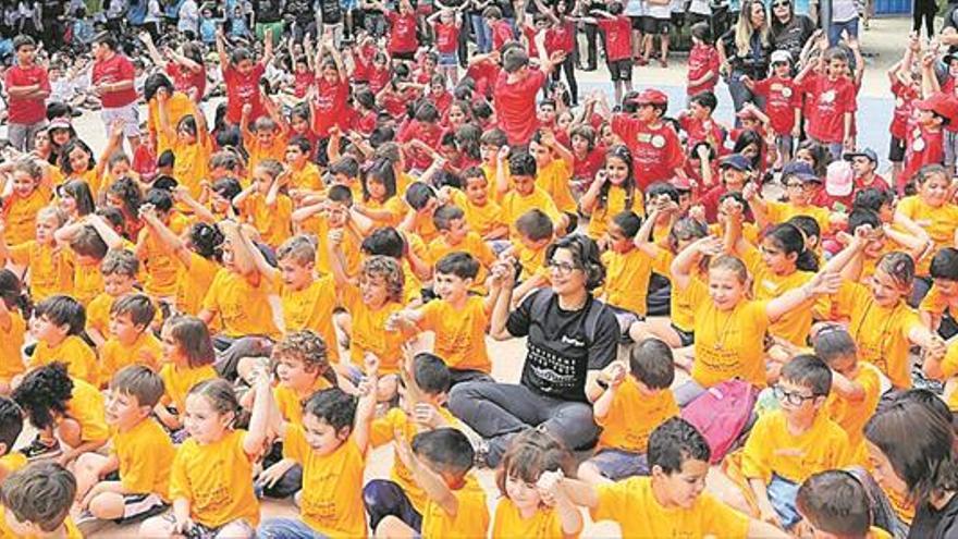 L’Alcora cierra con una fiesta infantil su Maig Ceràmic 2018