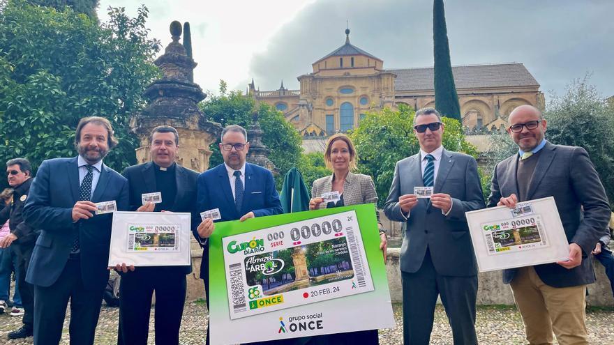 Los naranjos de la Mezquita- Catedral, protagonistas del nuevo cupón de la ONCE