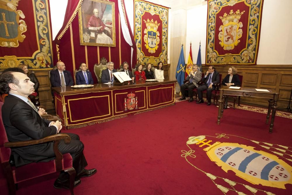 Toma de posesión de María Paz Andrés como Defensora del Universitaria.