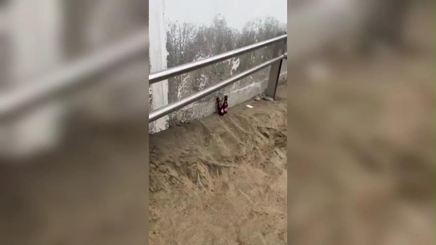 Suciedad en Las Canteras