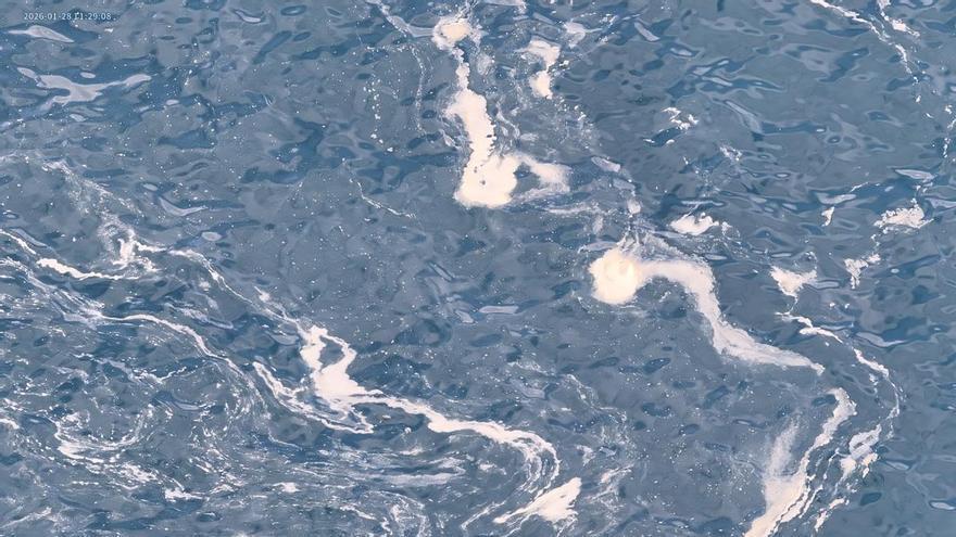 Imagen de las manchas de contaminación obtenidas por el Ayuntamiento en las costas de Telde, este miércoles, 28 de enero 2026