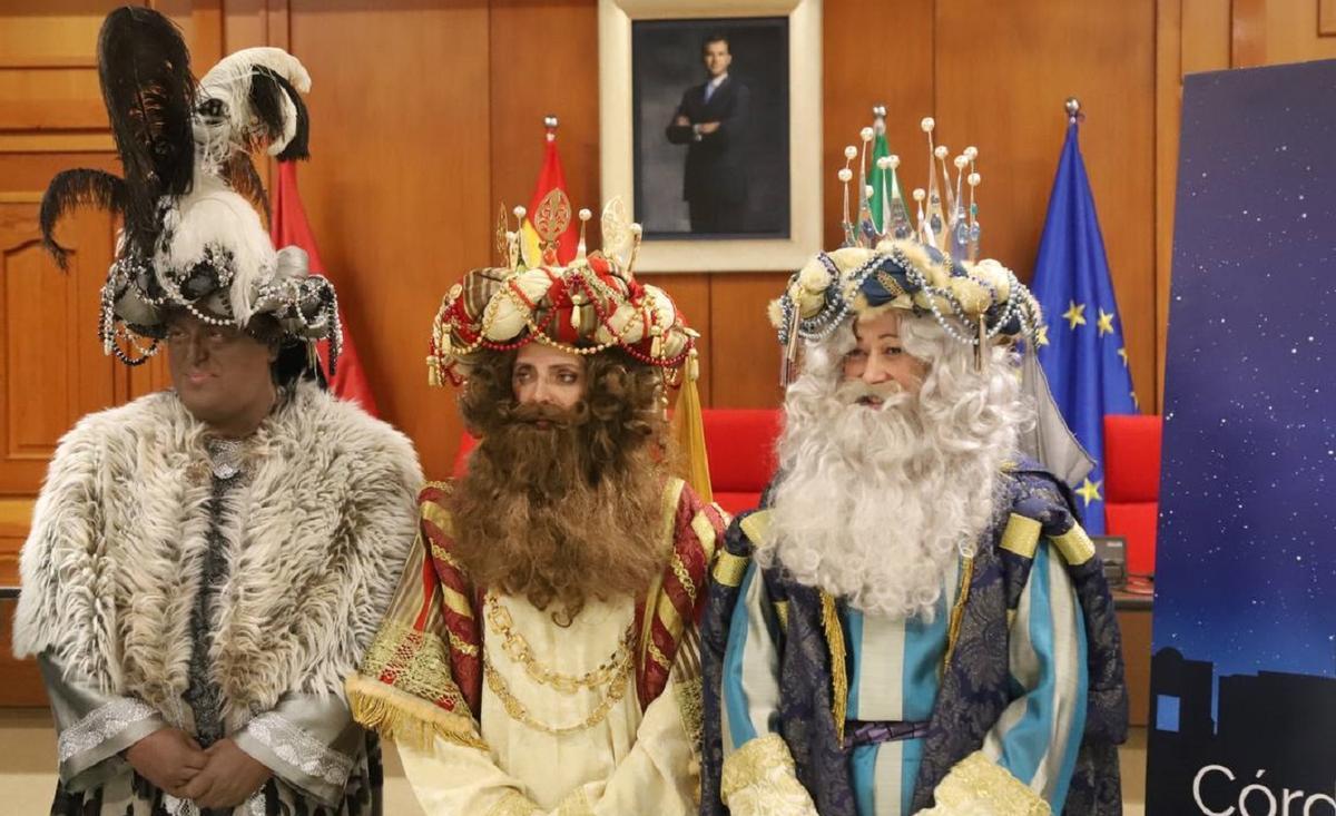 Baltasar, Gaspar y Melchor, en la presentación de la Cabalgata de los Reyes Magos en Córdoba.