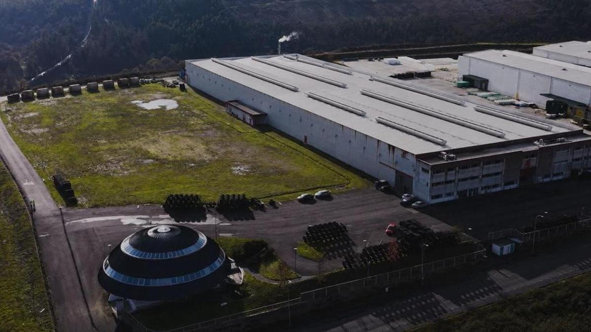 Indra explora León además de Asturias para su tercera fábrica de blindados