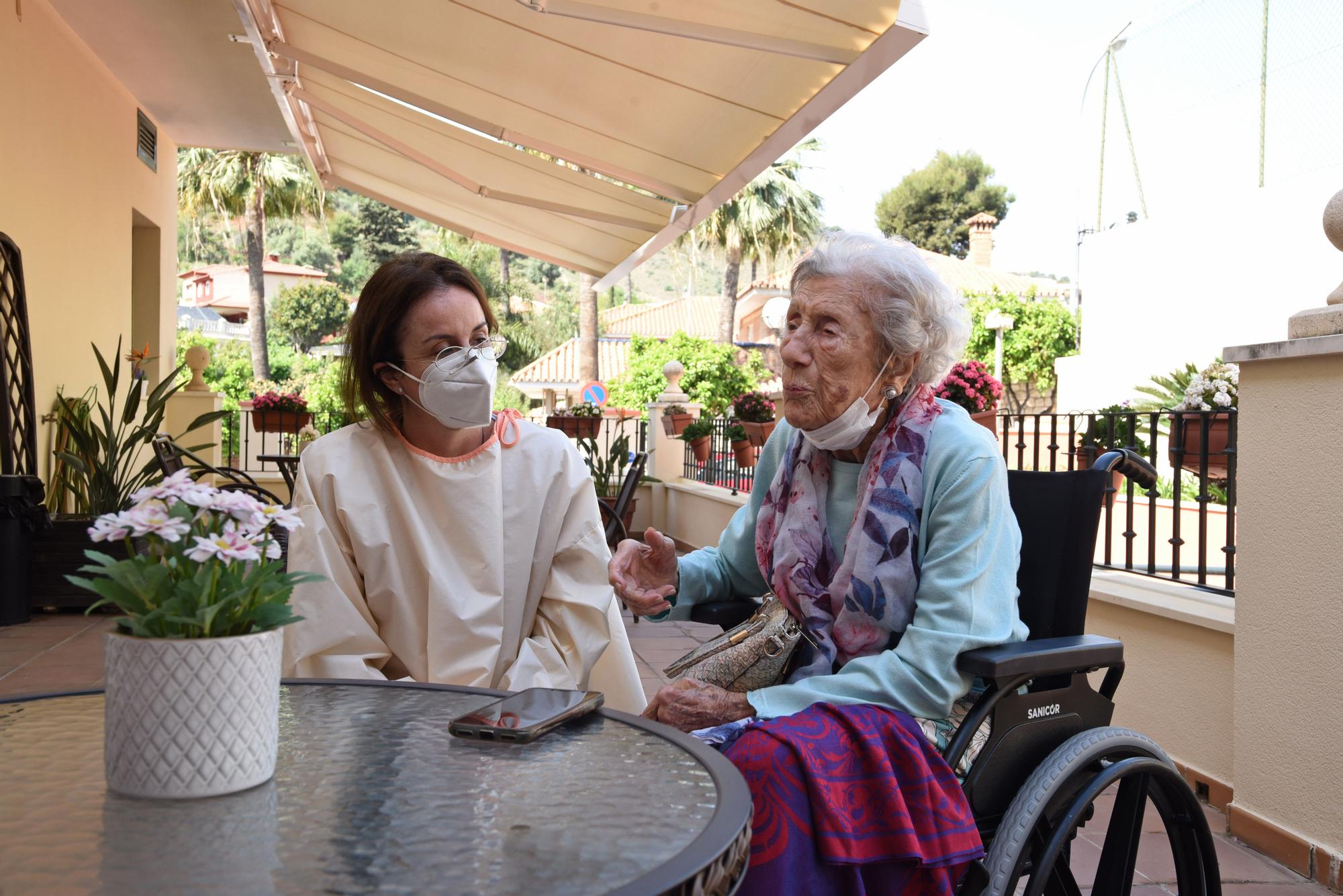 Lola Giménez Reyna celebra su 100º cumpleaños